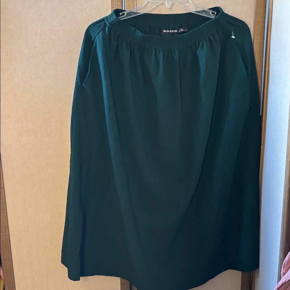 FINAL MARKDOWN Sag Harbor Forest Green Skirt small